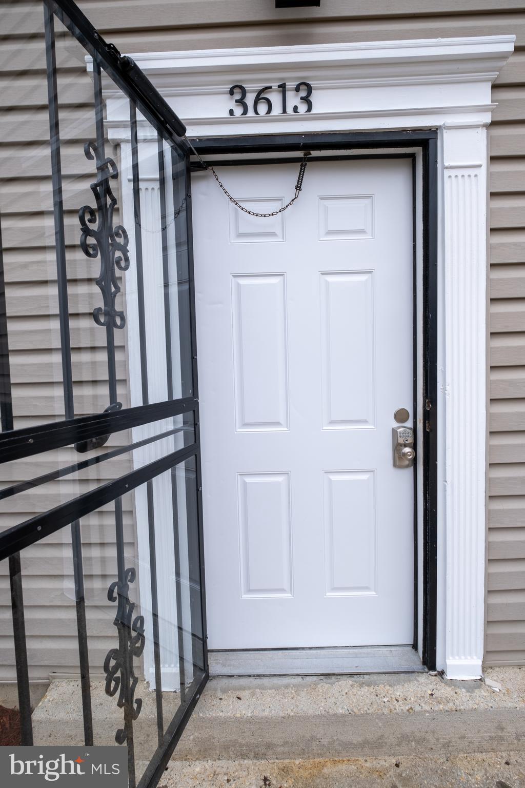 KEYSTONE MANOR - Residential