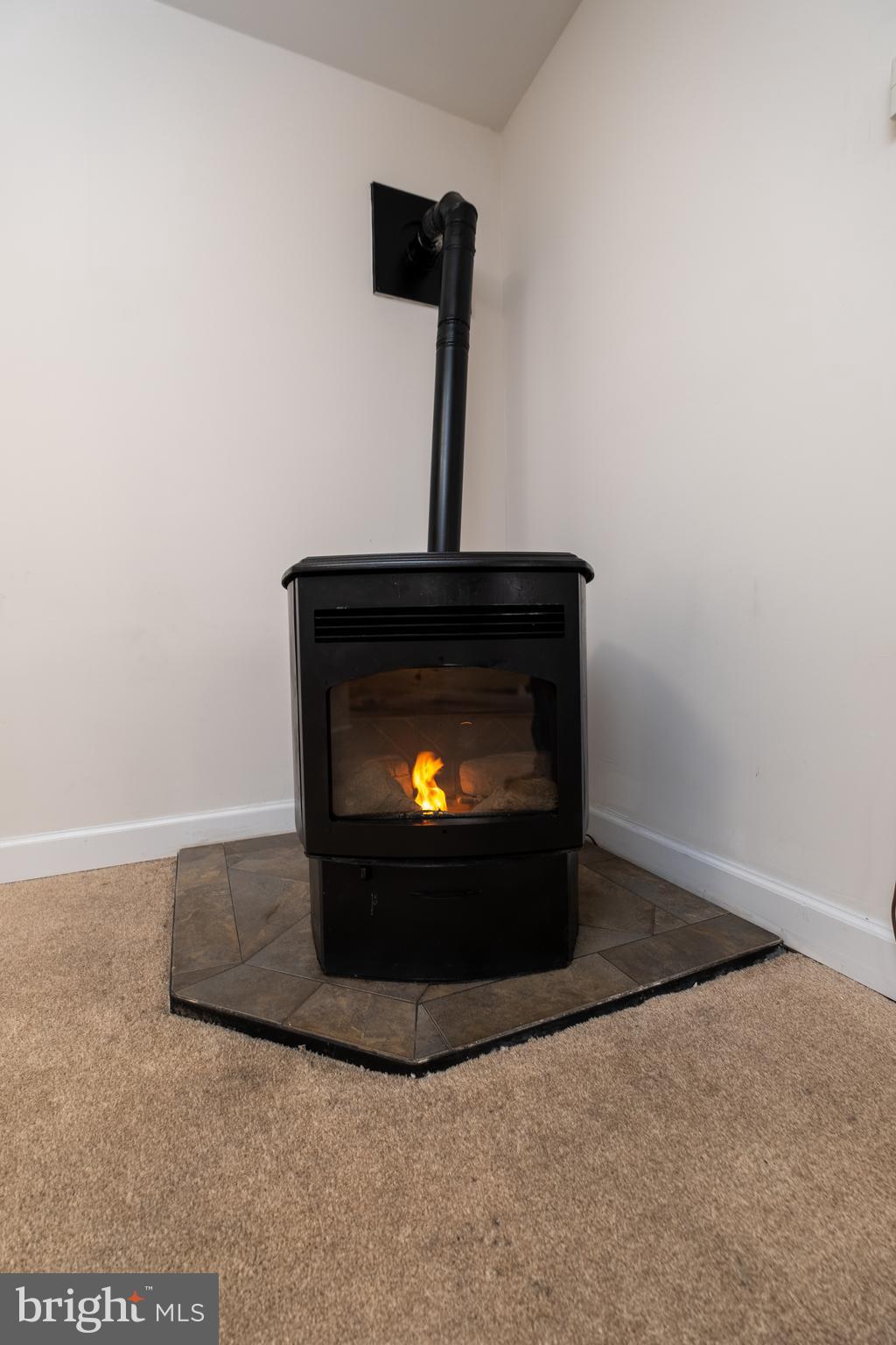 KEYSTONE MANOR - Residential