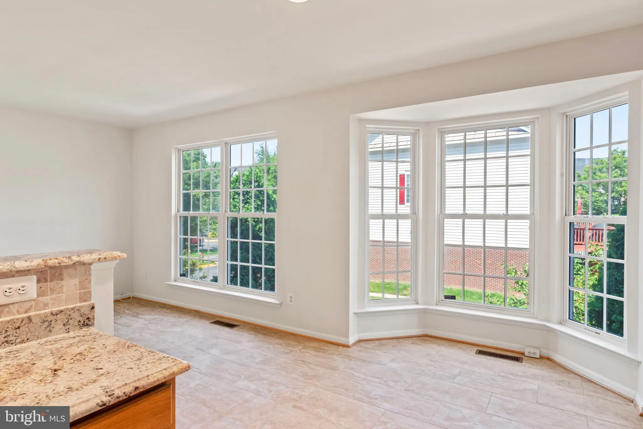 Alexandria, Virginia 22306, United States, 3 Bedrooms Bedrooms, ,4 BathroomsBathrooms,Residential,Active,166177