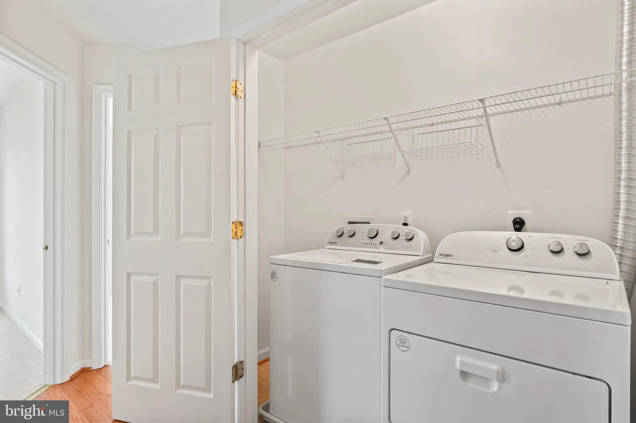 Alexandria, Virginia 22306, United States, 3 Bedrooms Bedrooms, ,4 BathroomsBathrooms,Residential,Active,166177