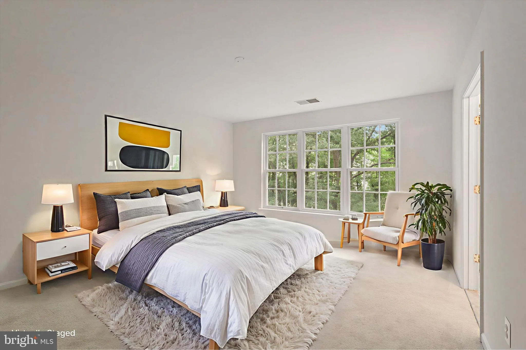 Alexandria, Virginia 22306, United States, 3 Bedrooms Bedrooms, ,4 BathroomsBathrooms,Residential,Active,166177