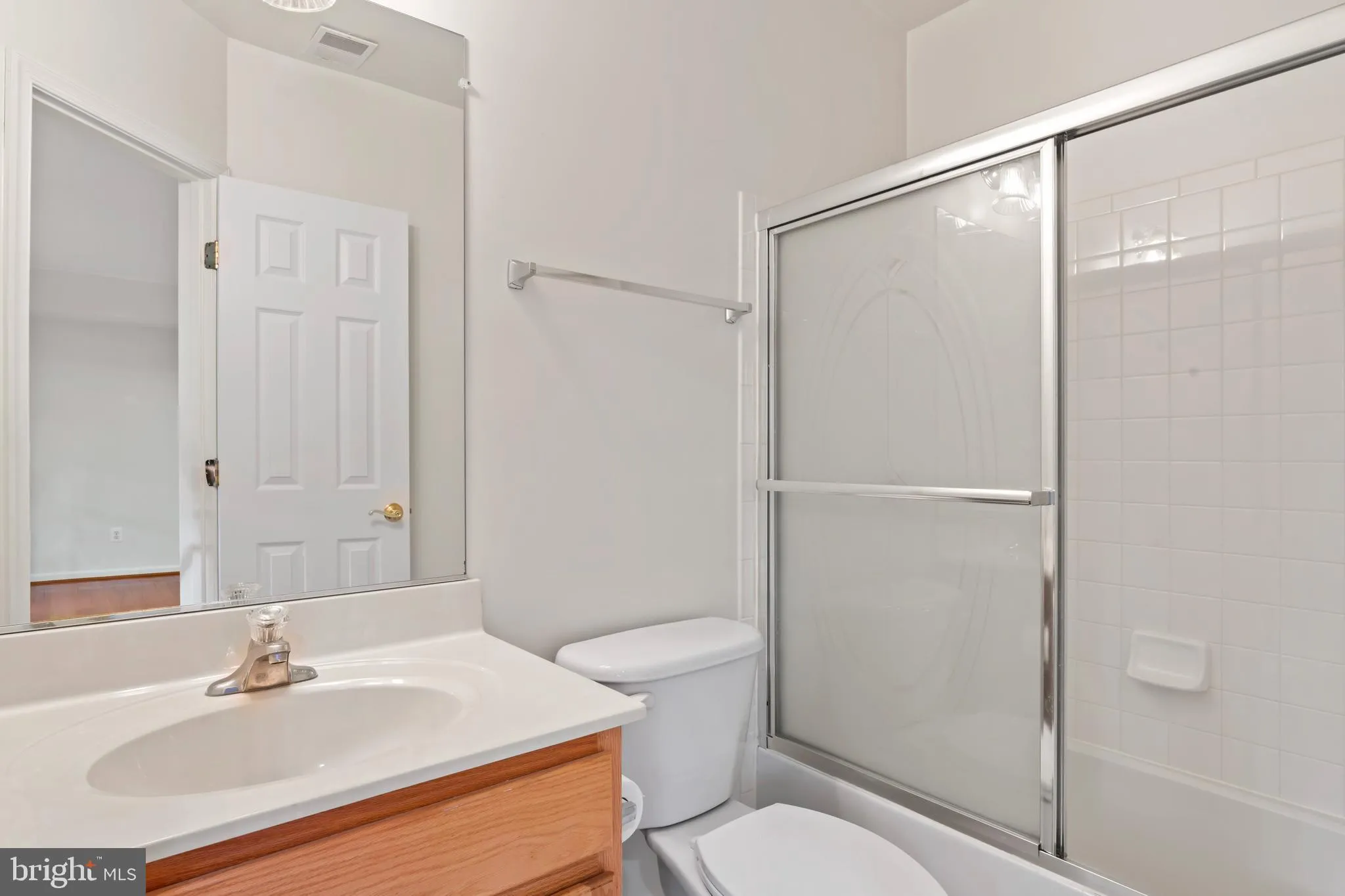 Alexandria, Virginia 22306, United States, 3 Bedrooms Bedrooms, ,4 BathroomsBathrooms,Residential,Active,166177