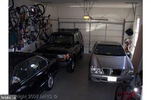 RIVER CREEK - Residential