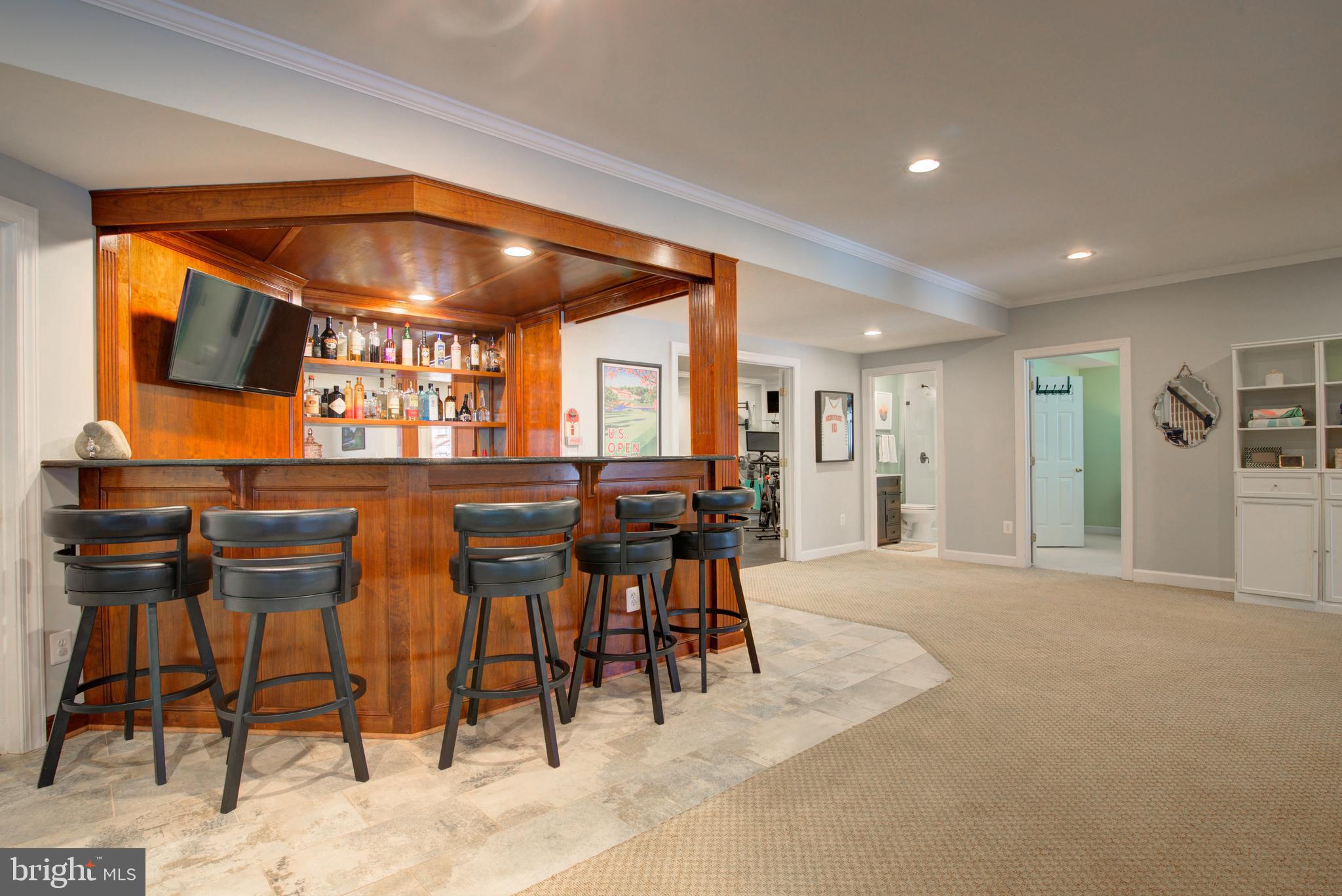 RIVER CREEK - Residential