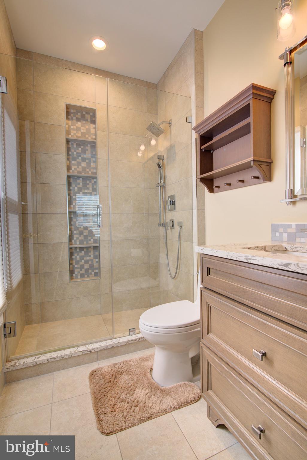 RIVER CREEK - Residential