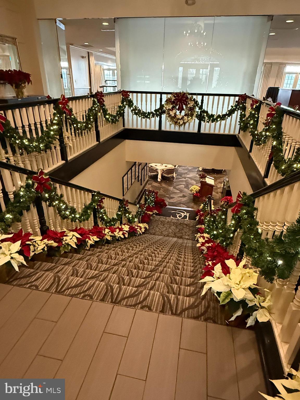 RIVER CREEK - Residential