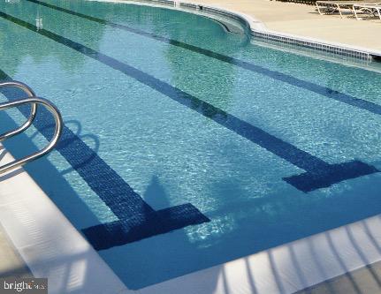 RIVER CREEK - Residential