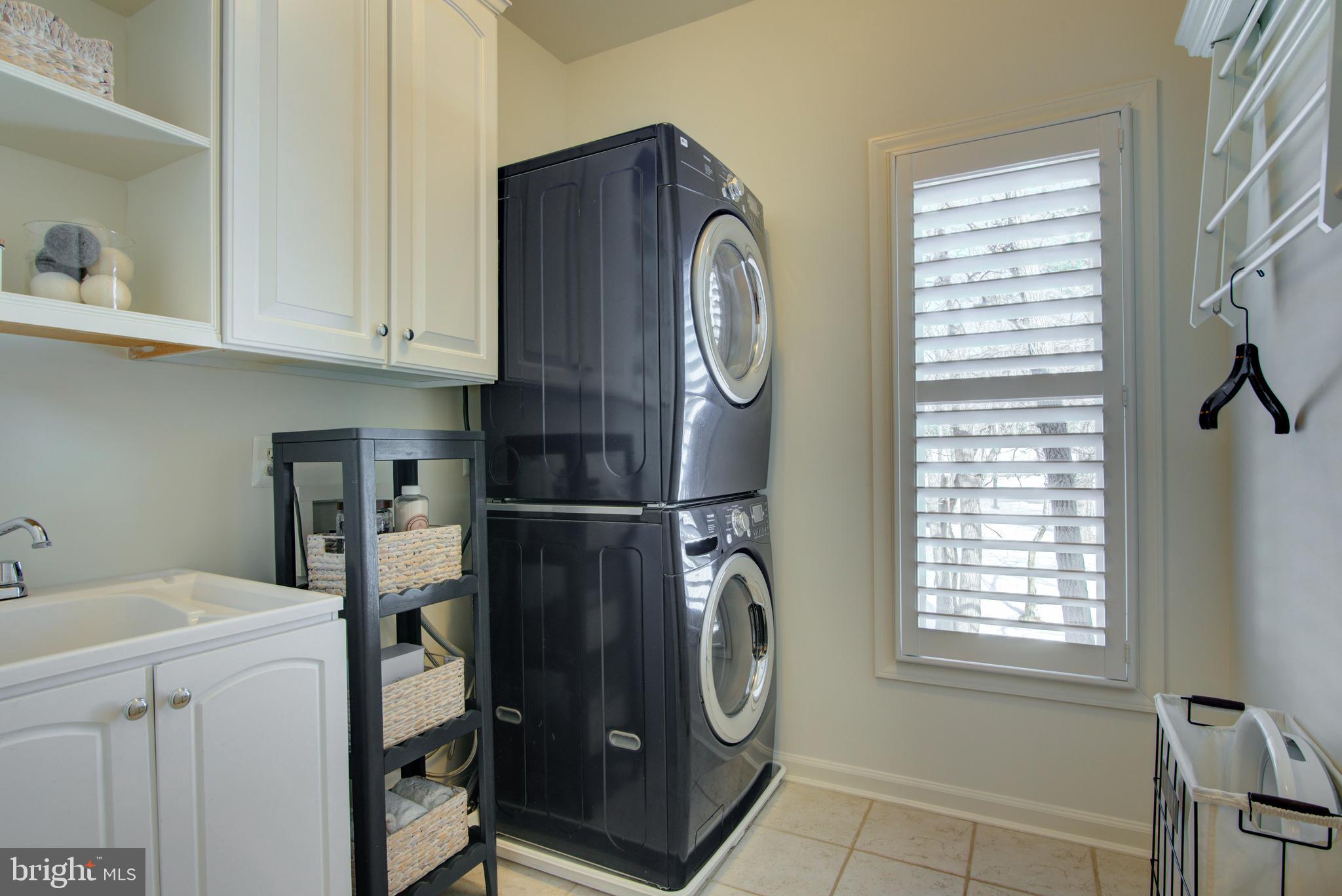 RIVER CREEK - Residential