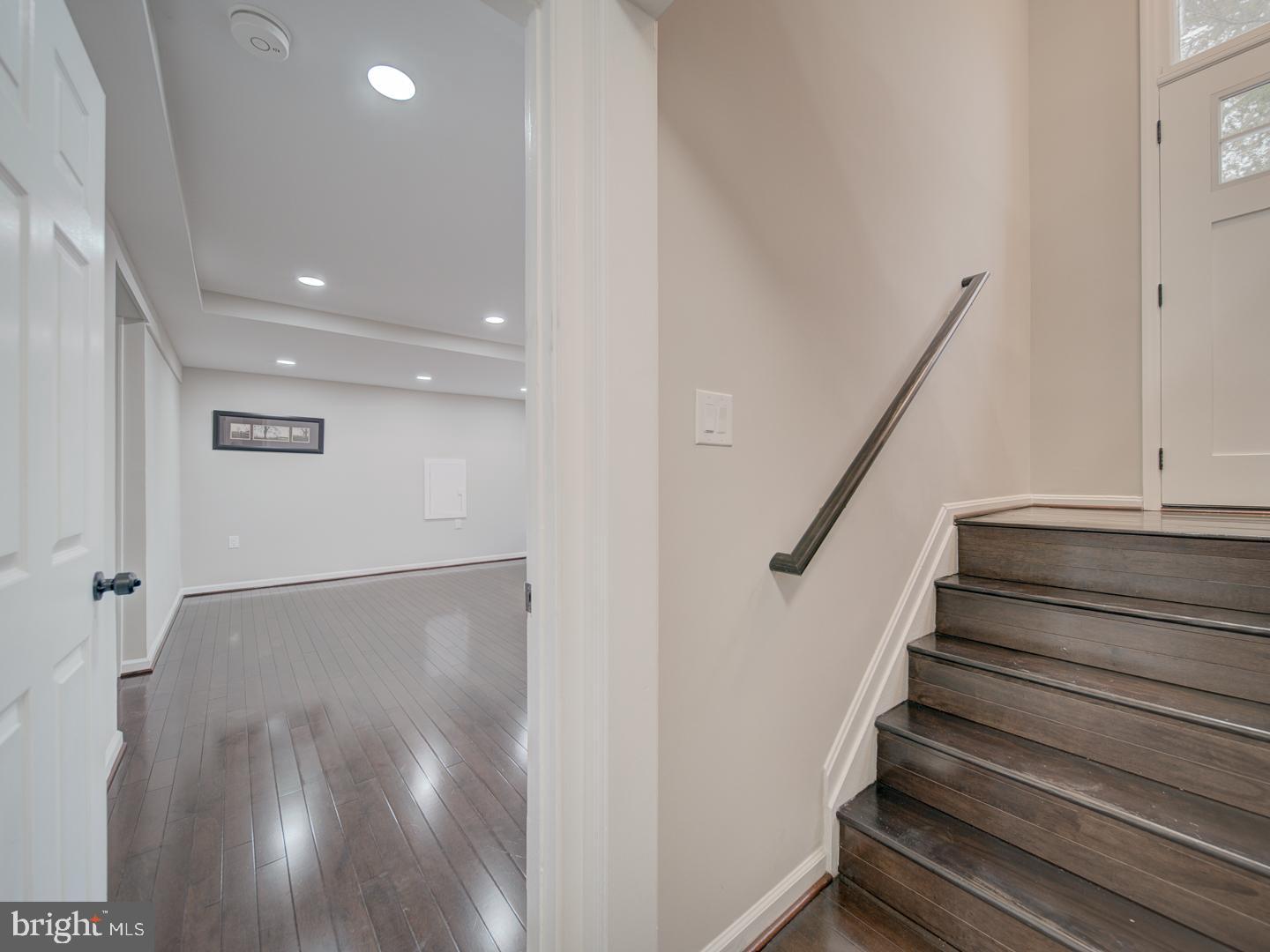 ST CHARLES BANNISTER - Residential