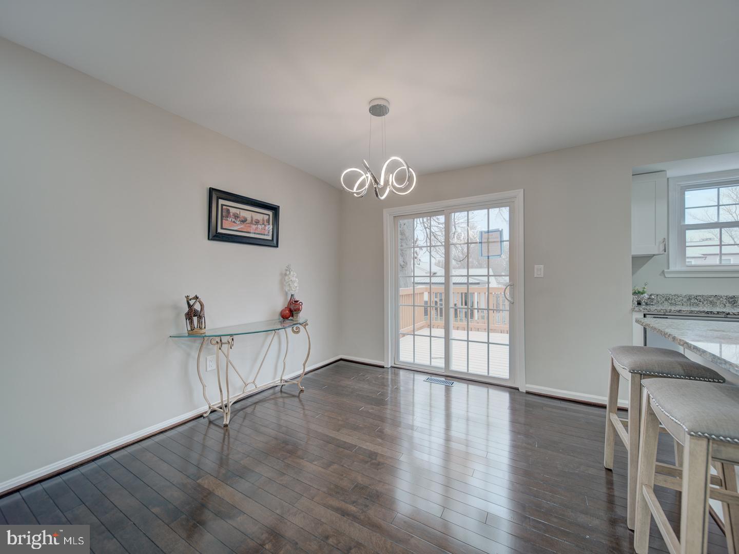 ST CHARLES BANNISTER - Residential