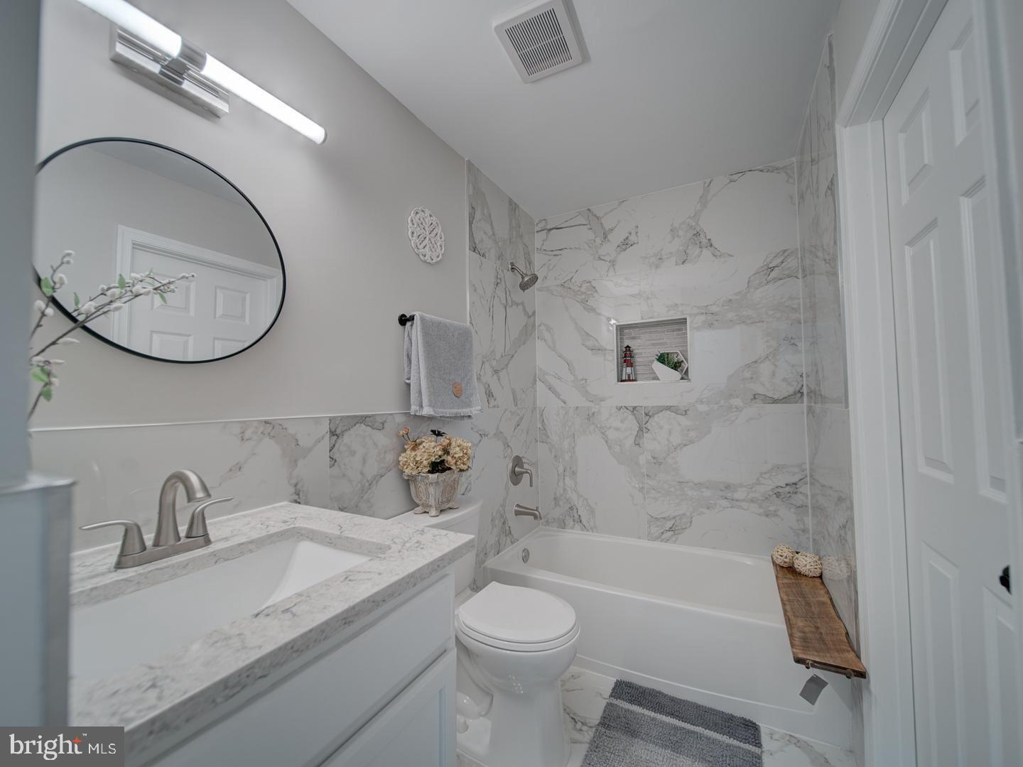 ST CHARLES BANNISTER - Residential