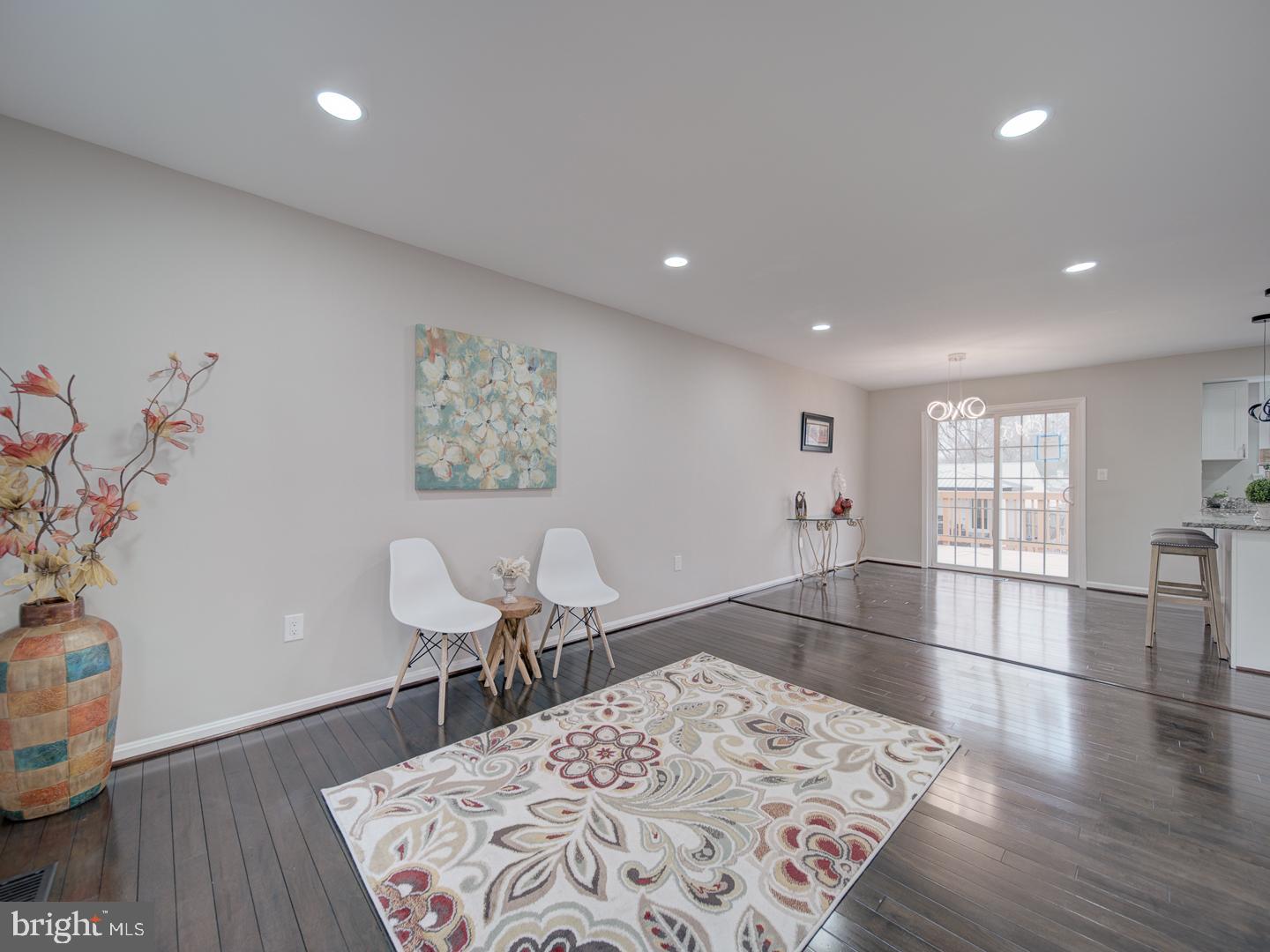 ST CHARLES BANNISTER - Residential