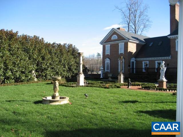 UNKNOWN - Residential Lease