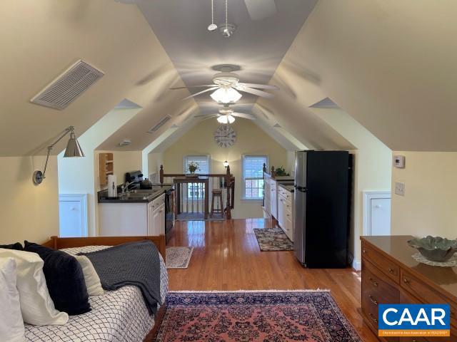 UNKNOWN - Residential Lease