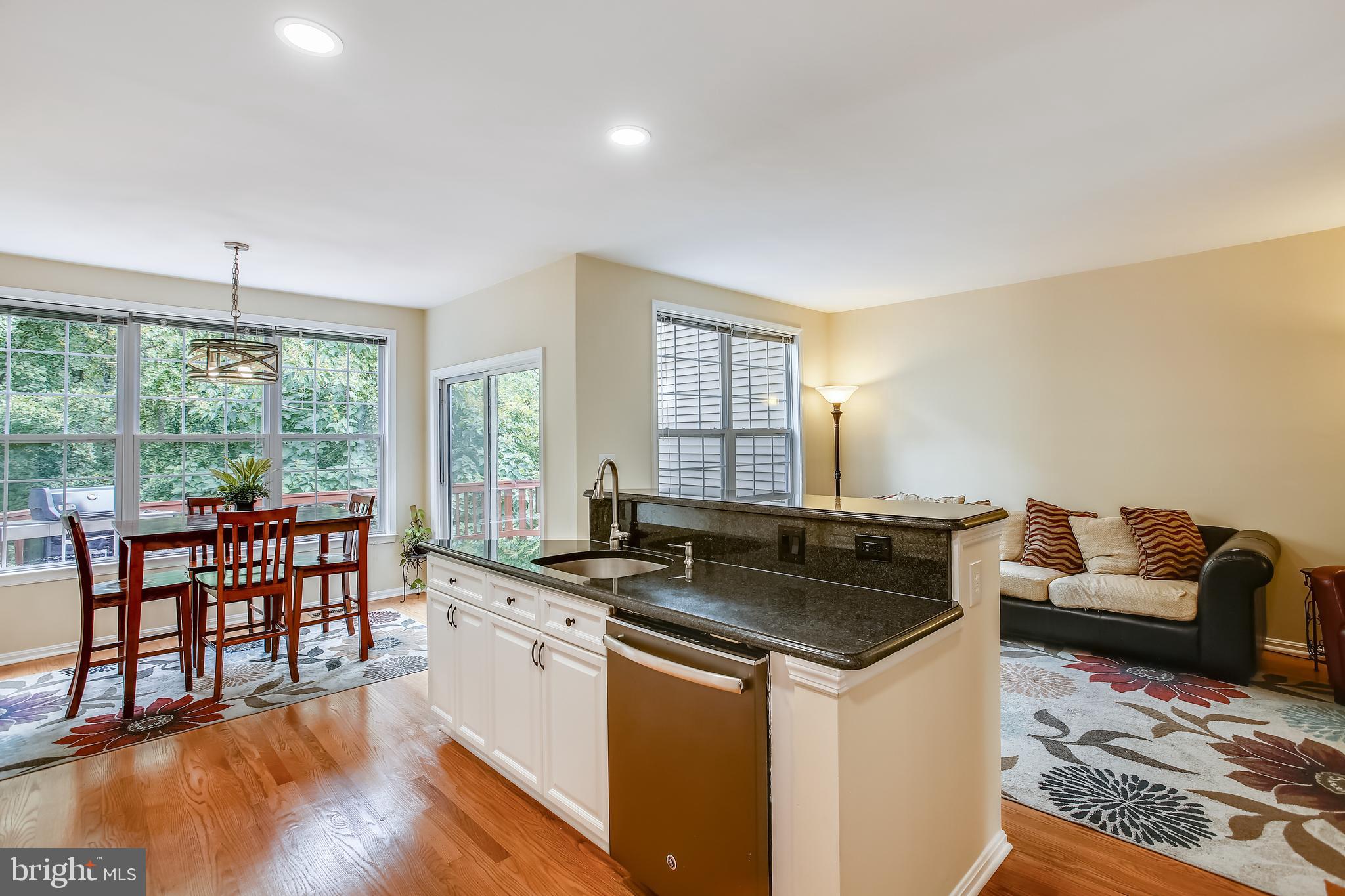 KINGSTOWNE - Residential