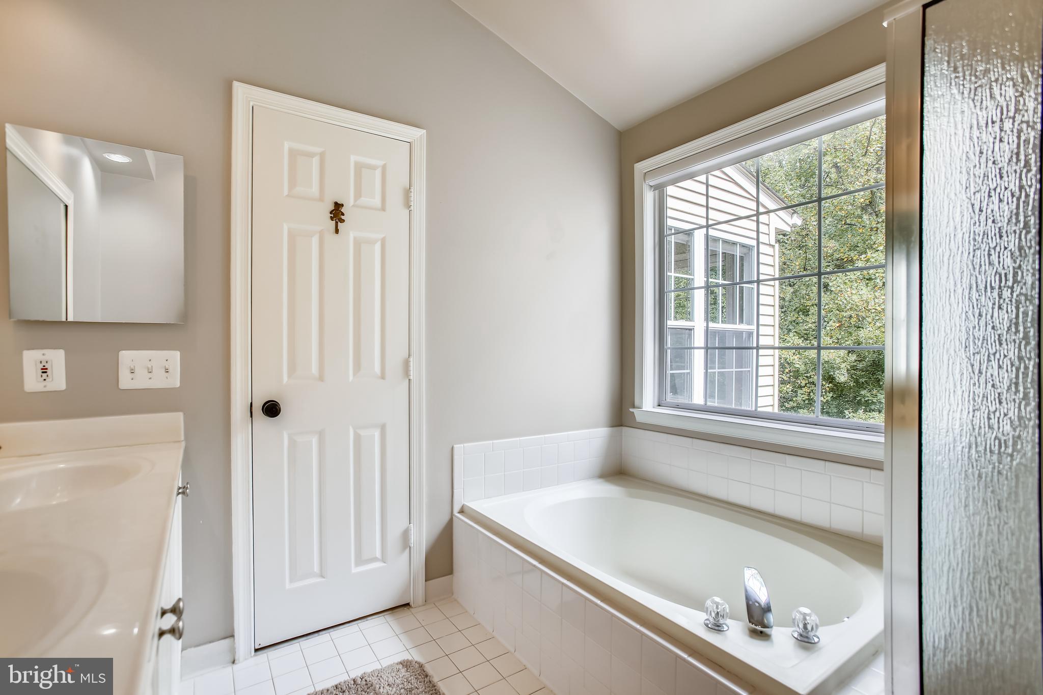 KINGSTOWNE - Residential