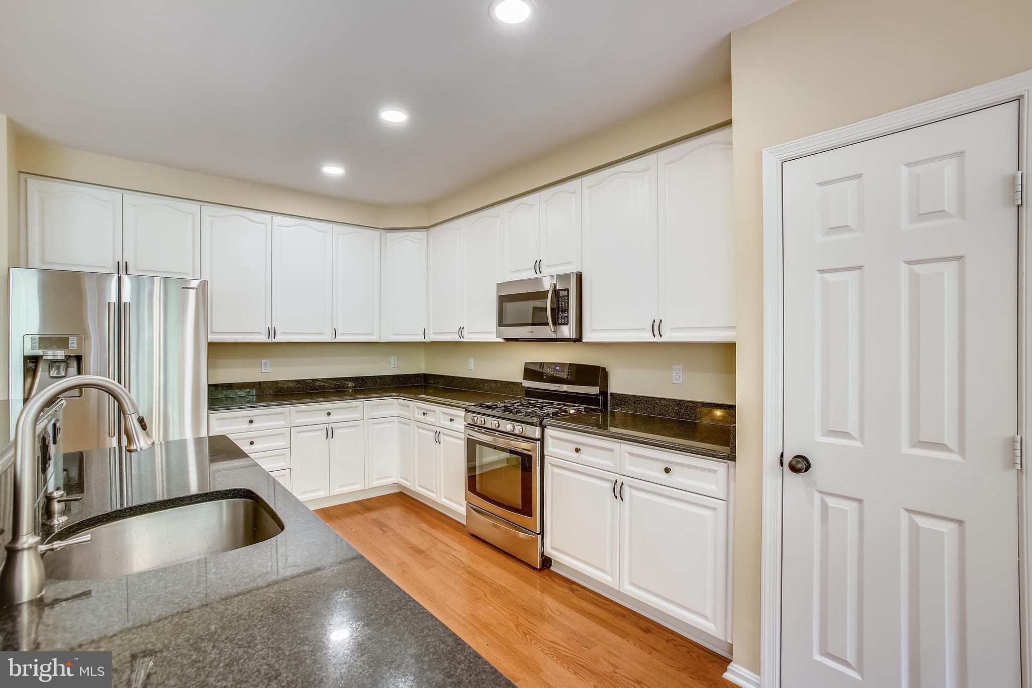 KINGSTOWNE - Residential