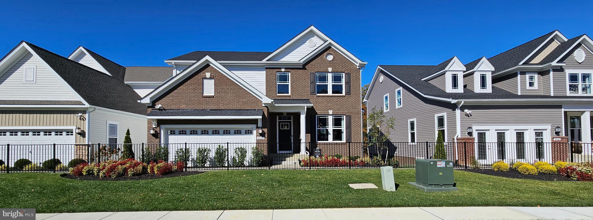 ST. CHARLES - Residential