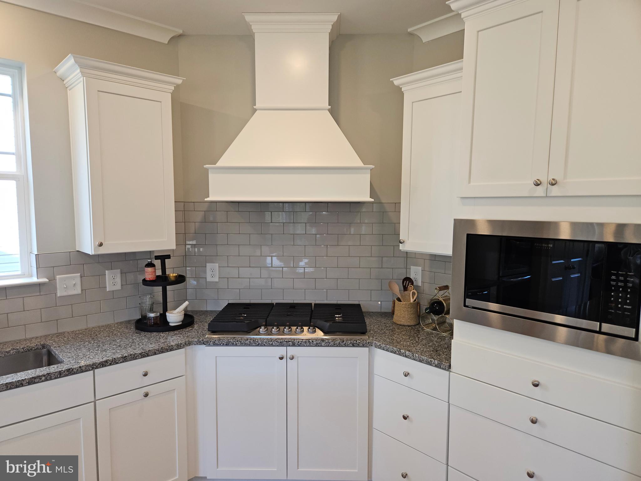 ST. CHARLES - Residential