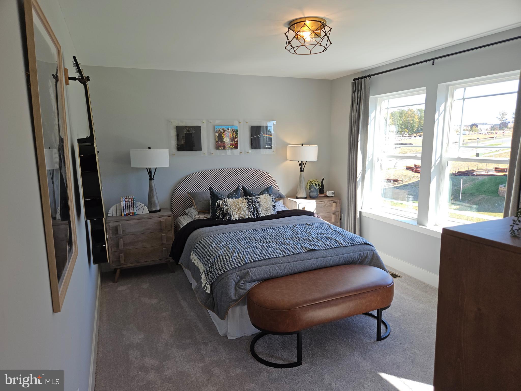 ST. CHARLES - Residential