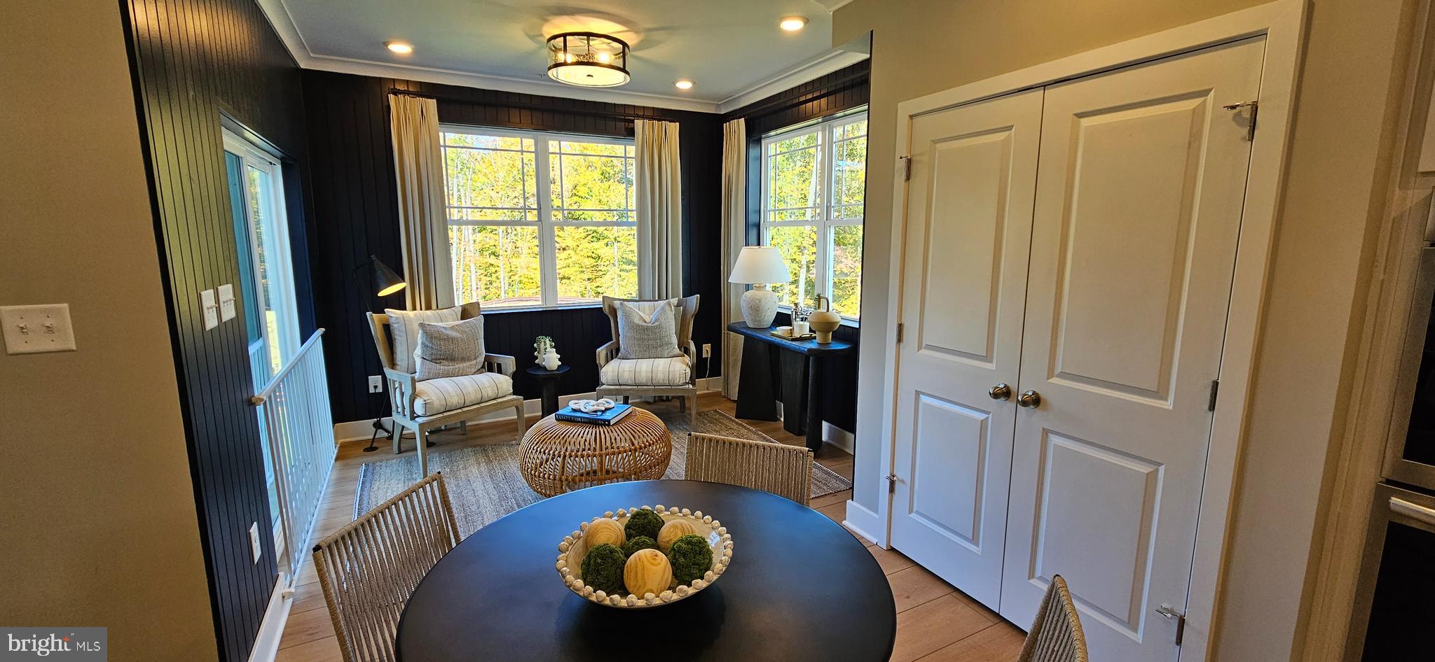 ST. CHARLES - Residential