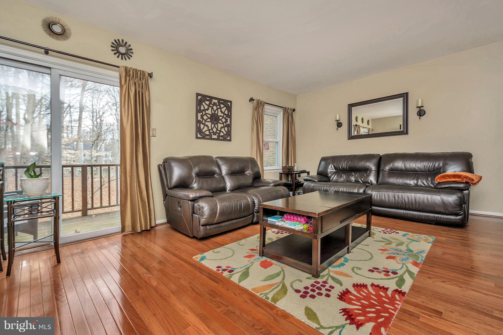 LAKE RIDGE - Residential