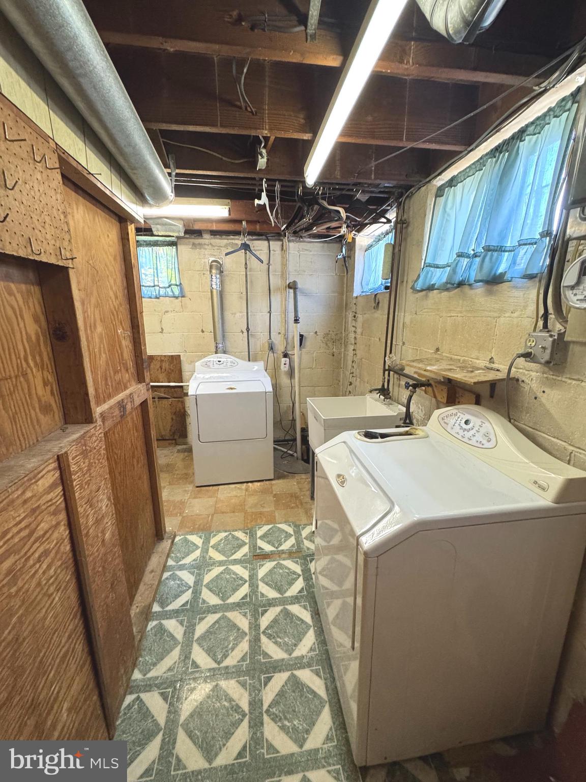 EDMONDSON HEIGHTS - Residential