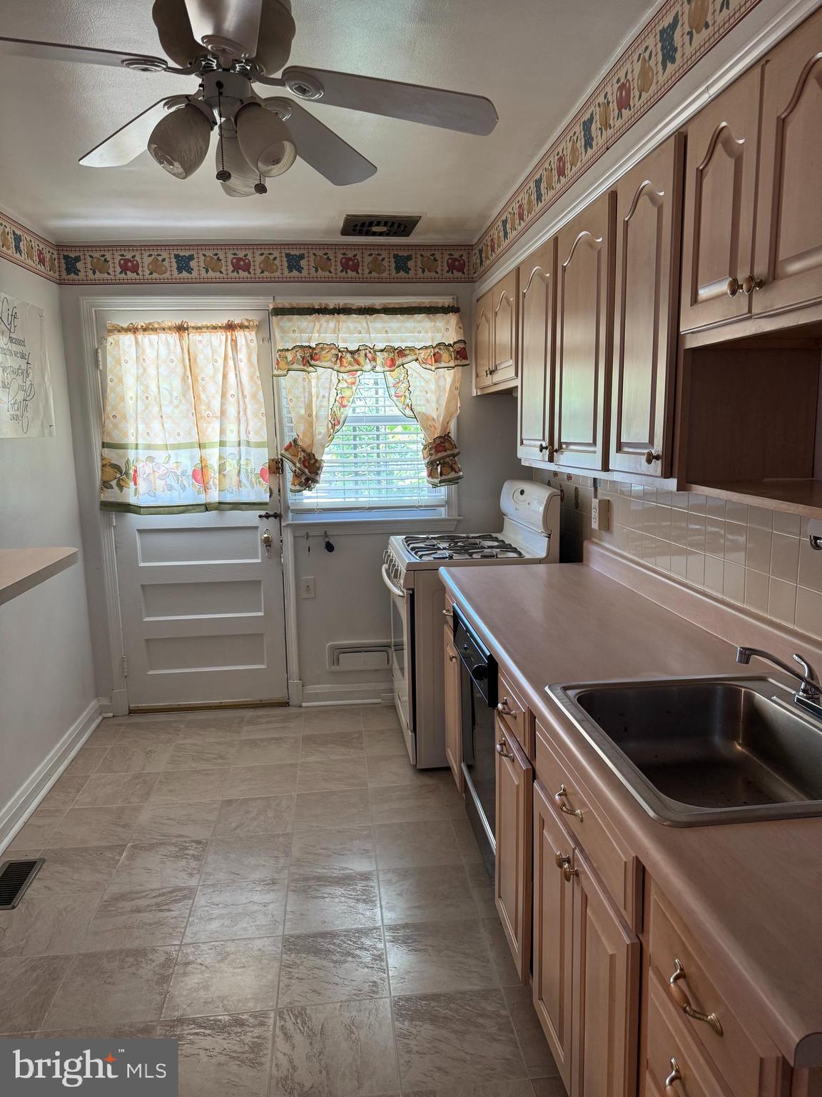 EDMONDSON HEIGHTS - Residential