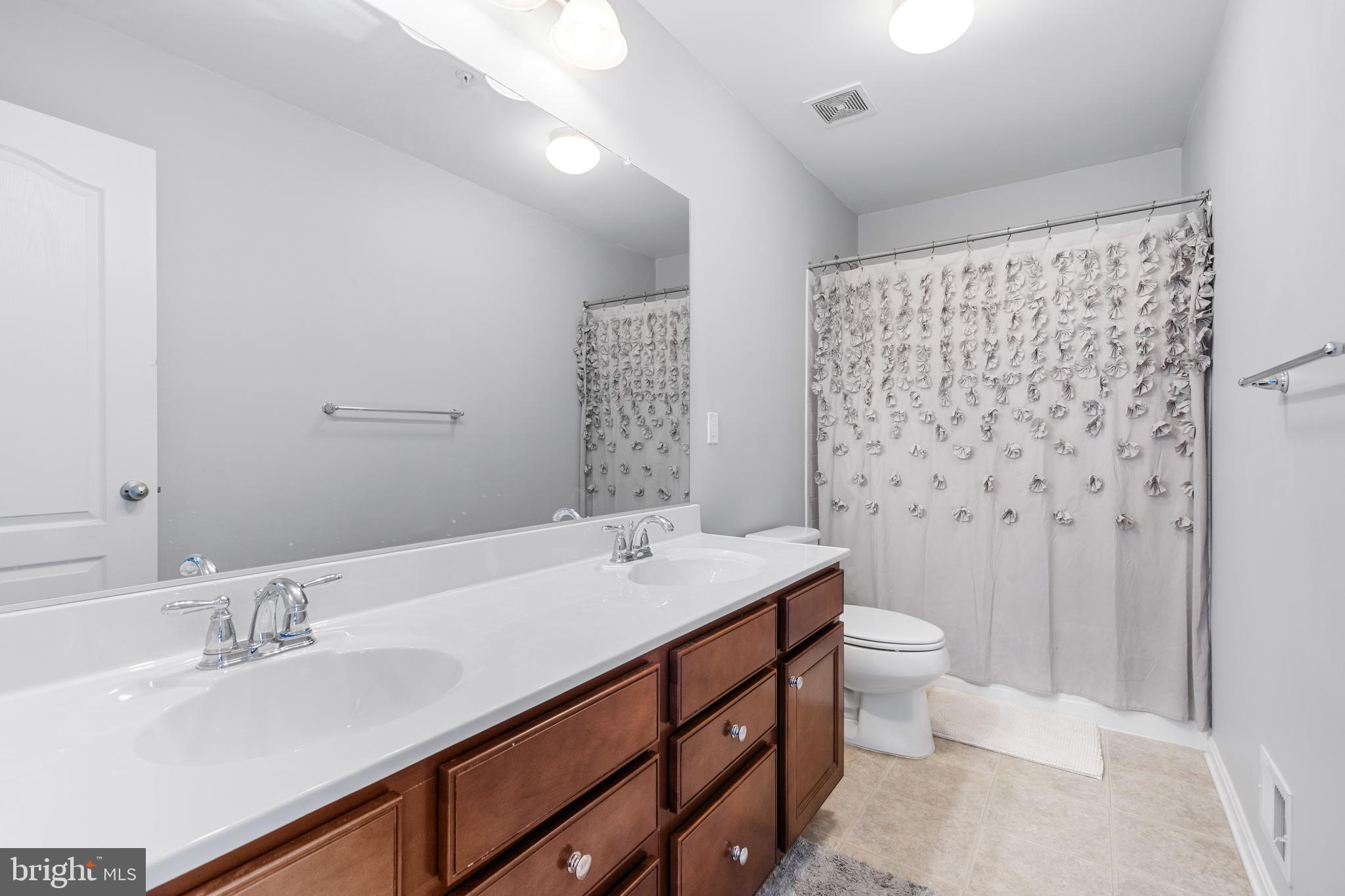 GRANTLEIGH STATION - Residential