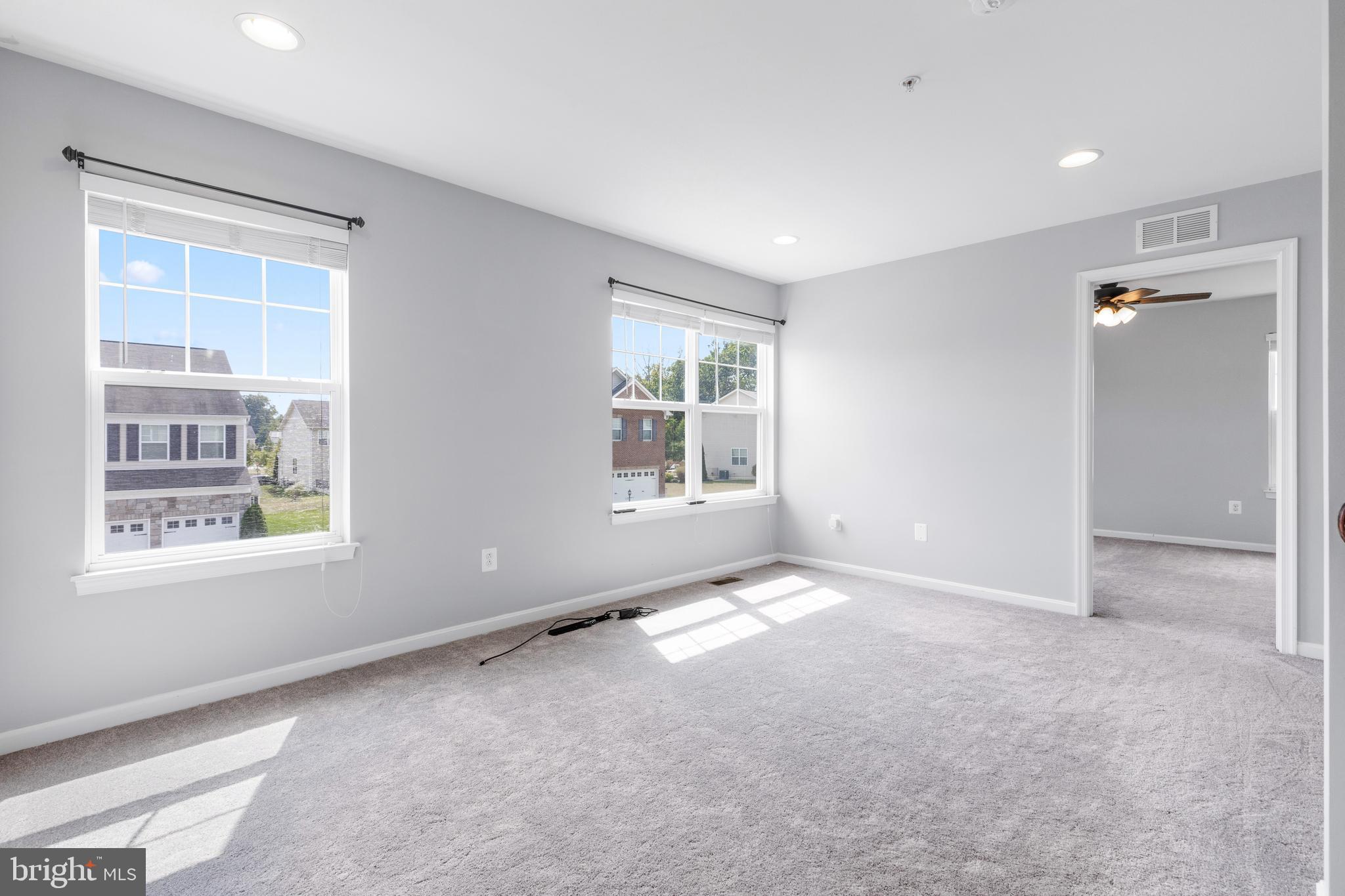 GRANTLEIGH STATION - Residential