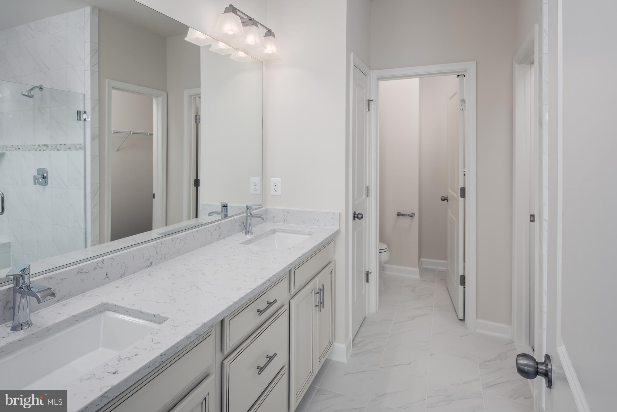 POTOMAC OVERLOOK - Residential