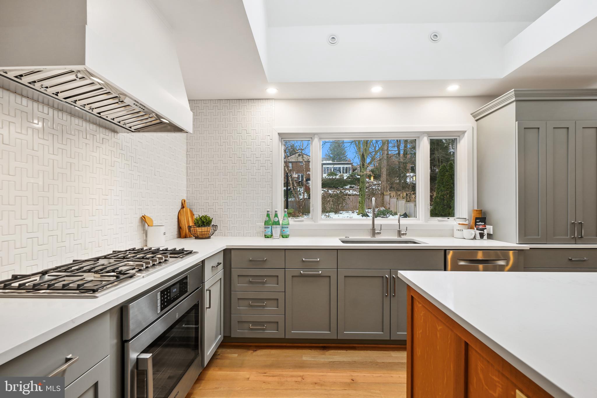 COHASSET - Residential