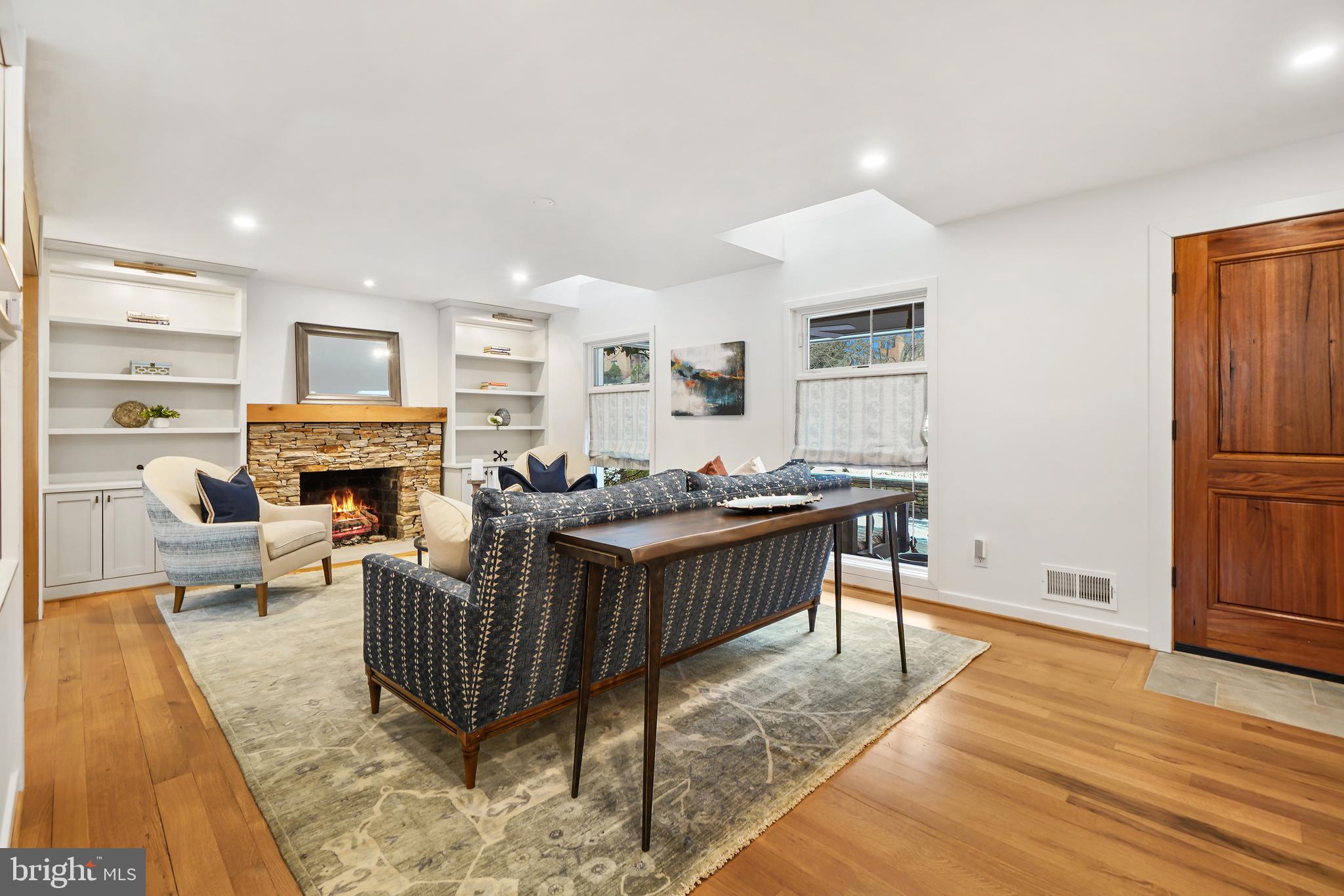 COHASSET - Residential