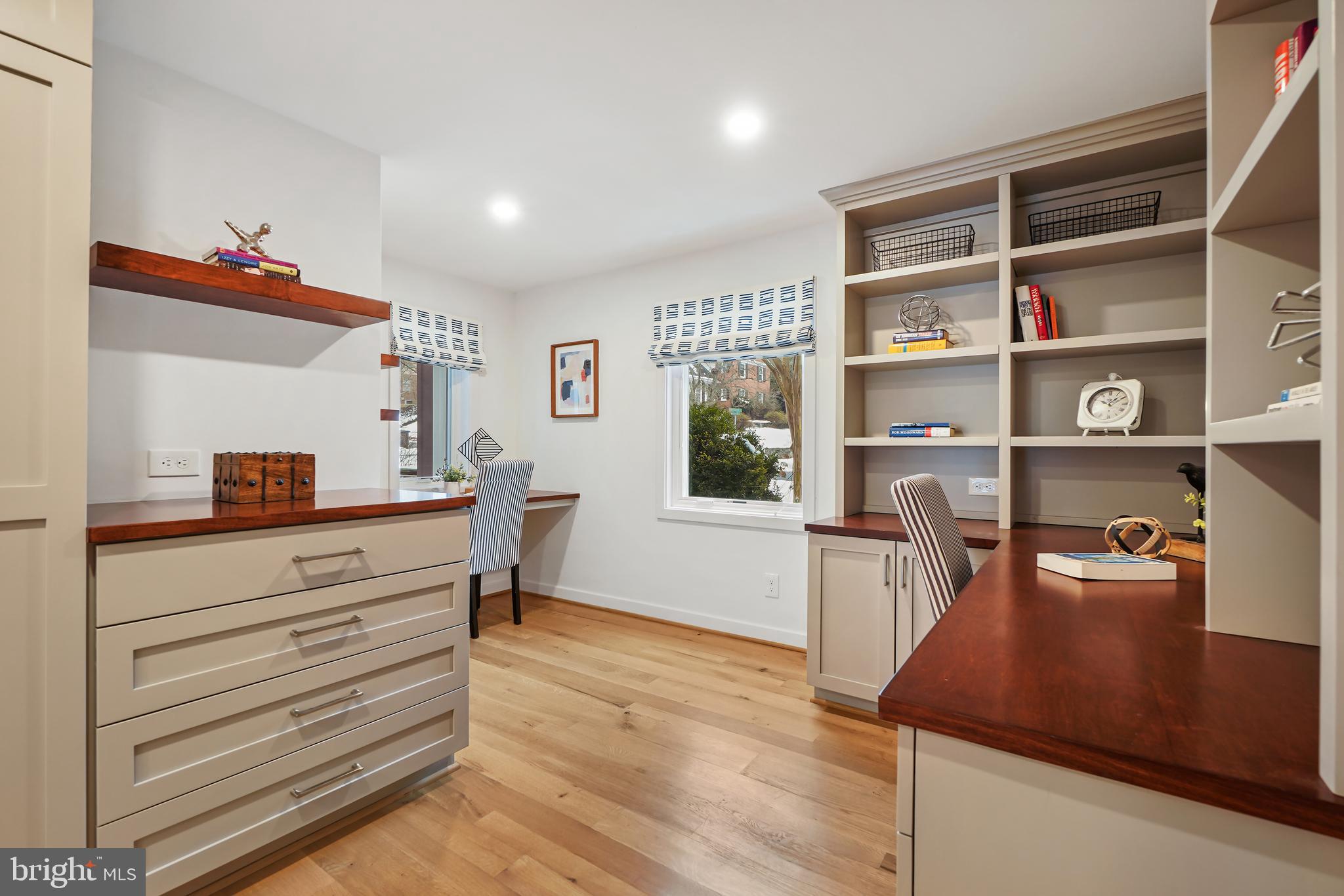 COHASSET - Residential