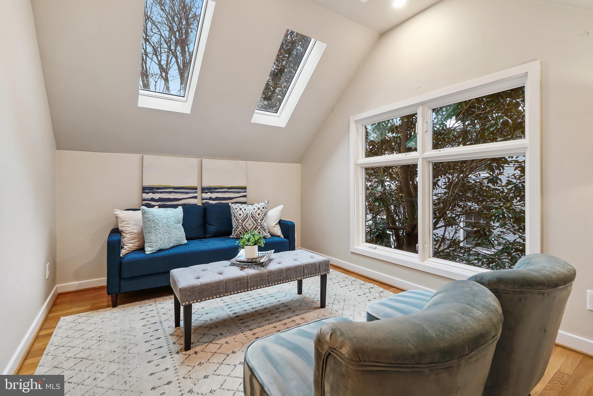 COHASSET - Residential