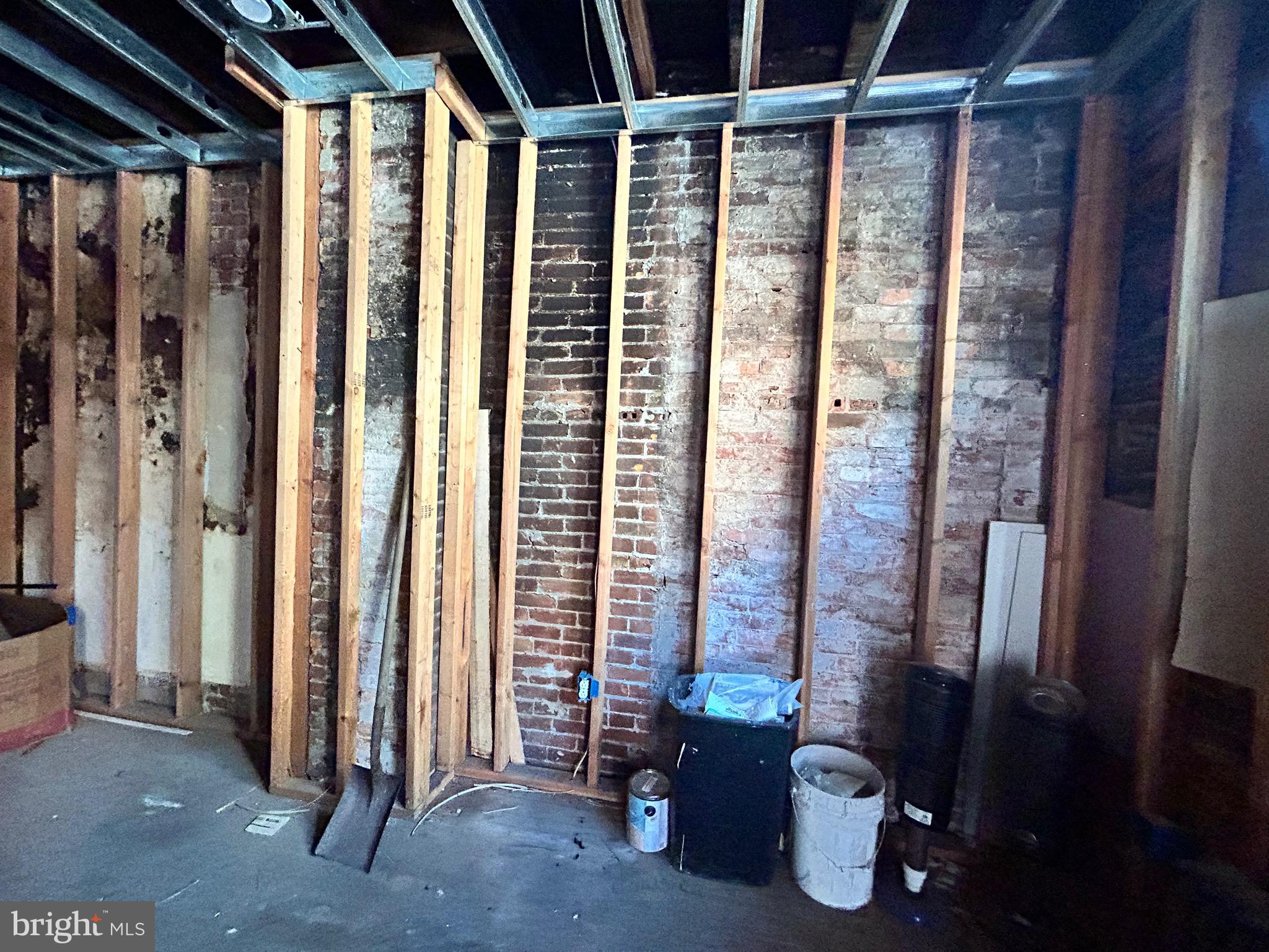 NEWBOLD - Residential