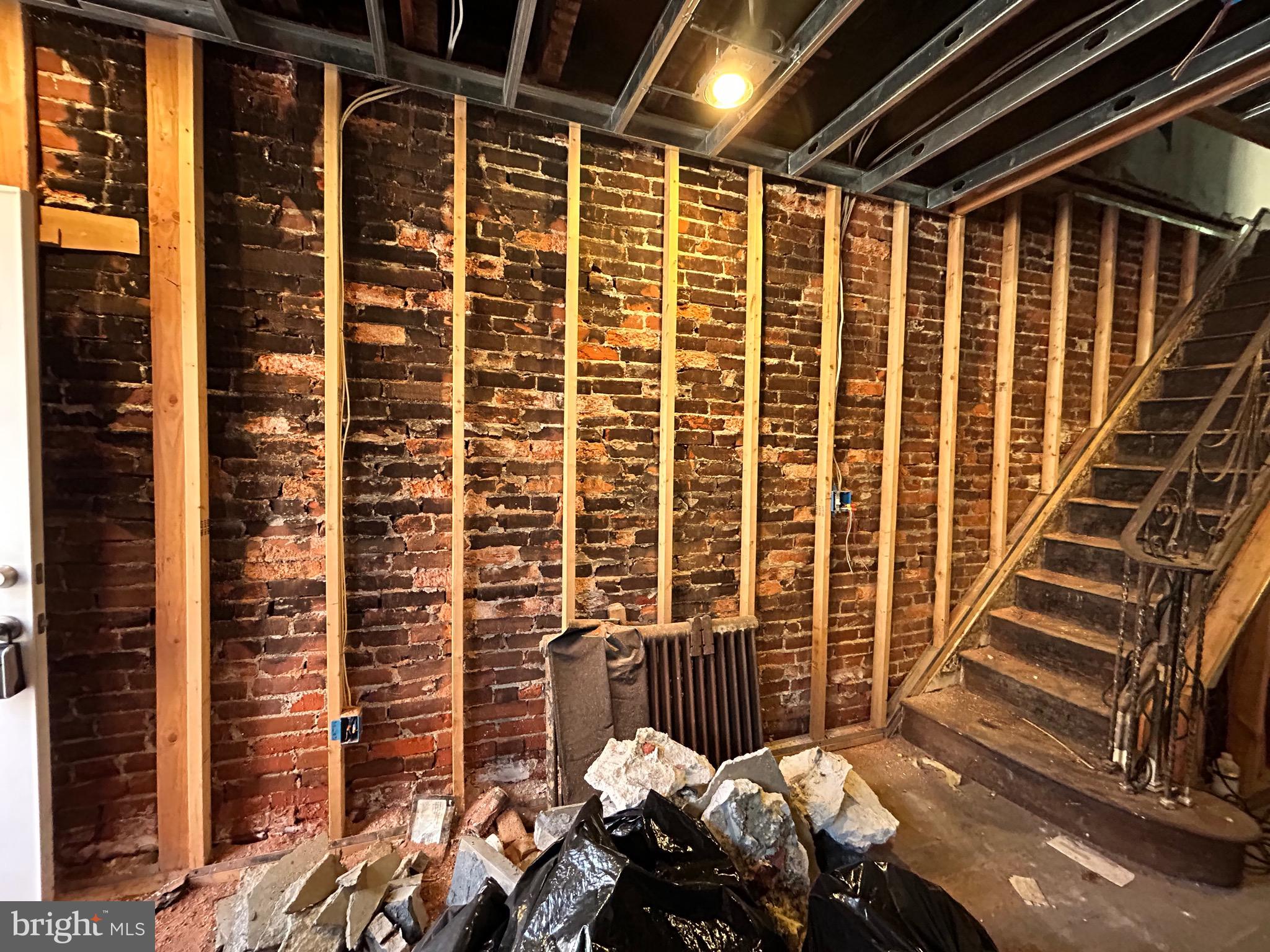 NEWBOLD - Residential