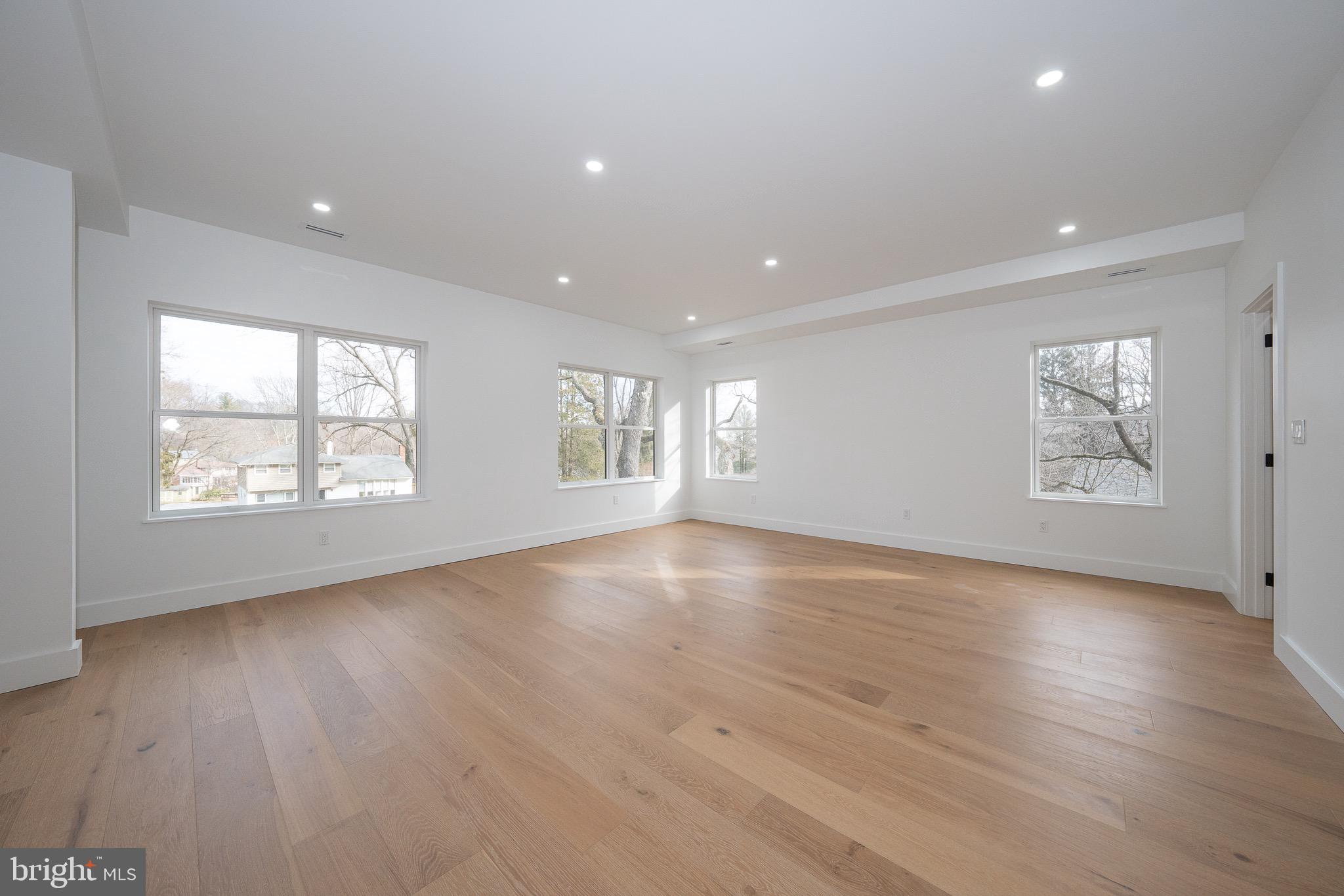 SAINT ALBANS - Residential