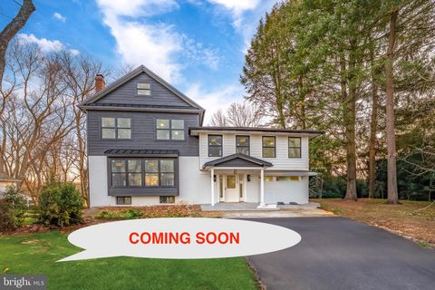 212 ARONIMINK DRIVE NEWTOWN SQUARE PA 19073