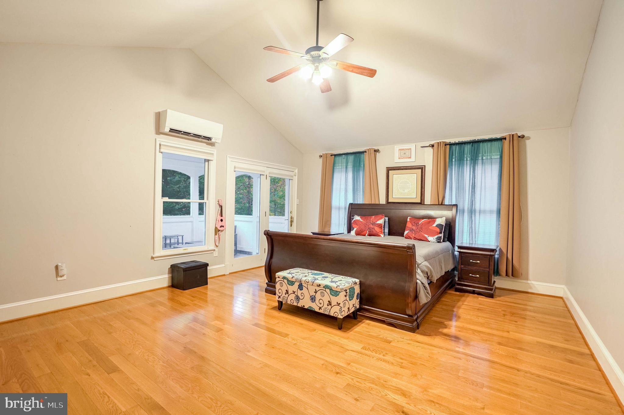 MERRIMAC SOUTH - Residential