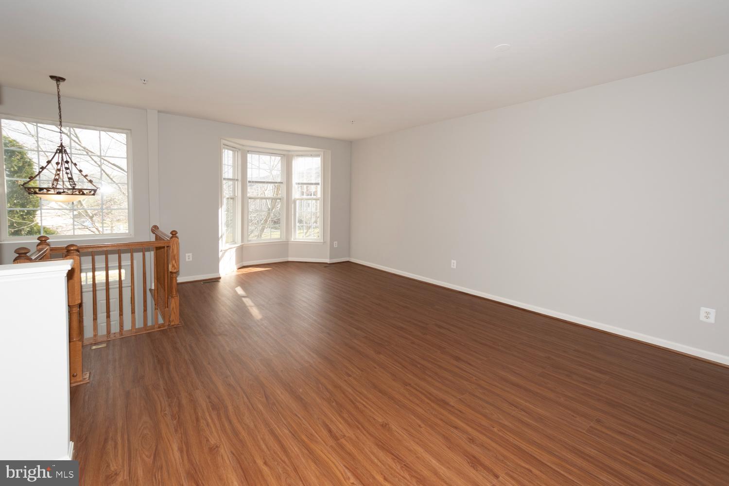 NORTH CROSSING - Residential Lease