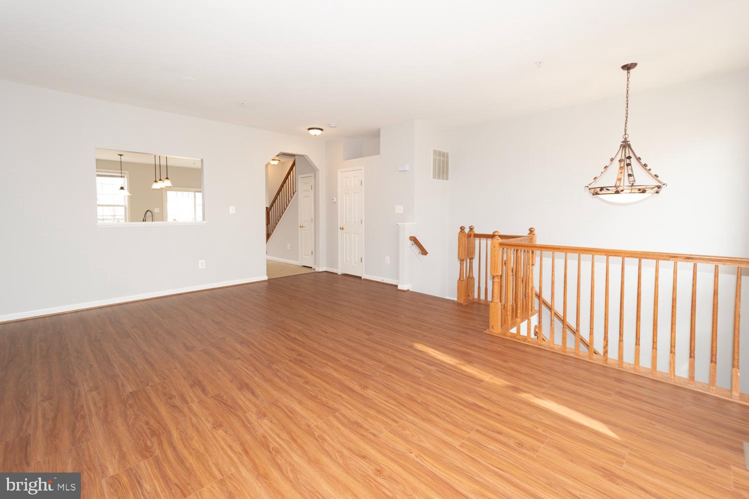 NORTH CROSSING - Residential Lease