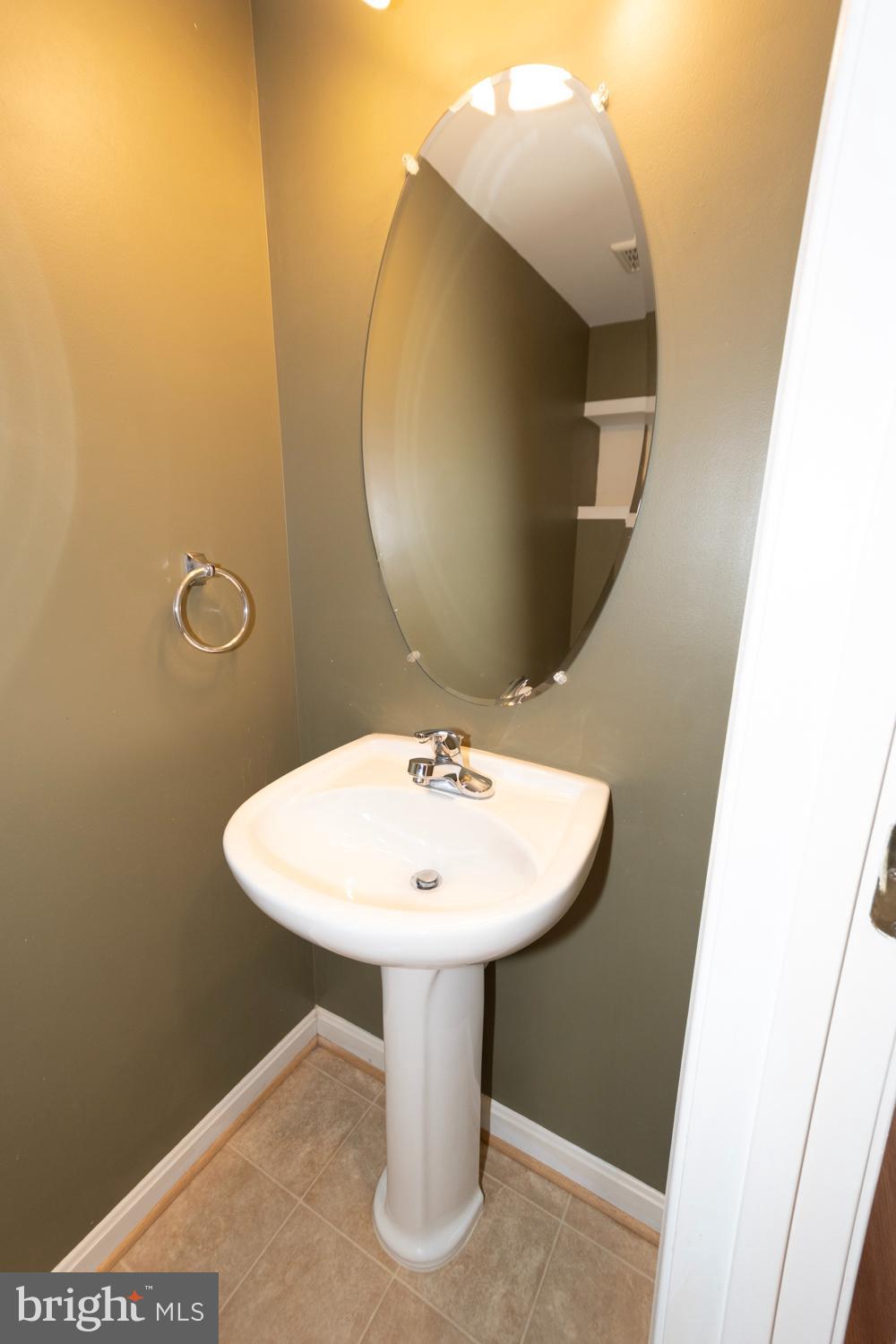 NORTH CROSSING - Residential Lease