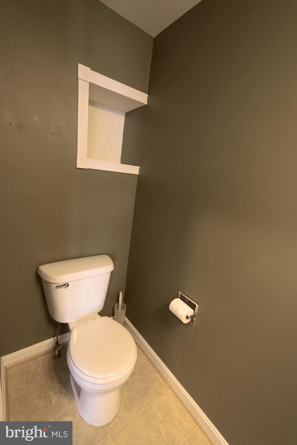 NORTH CROSSING - Residential Lease