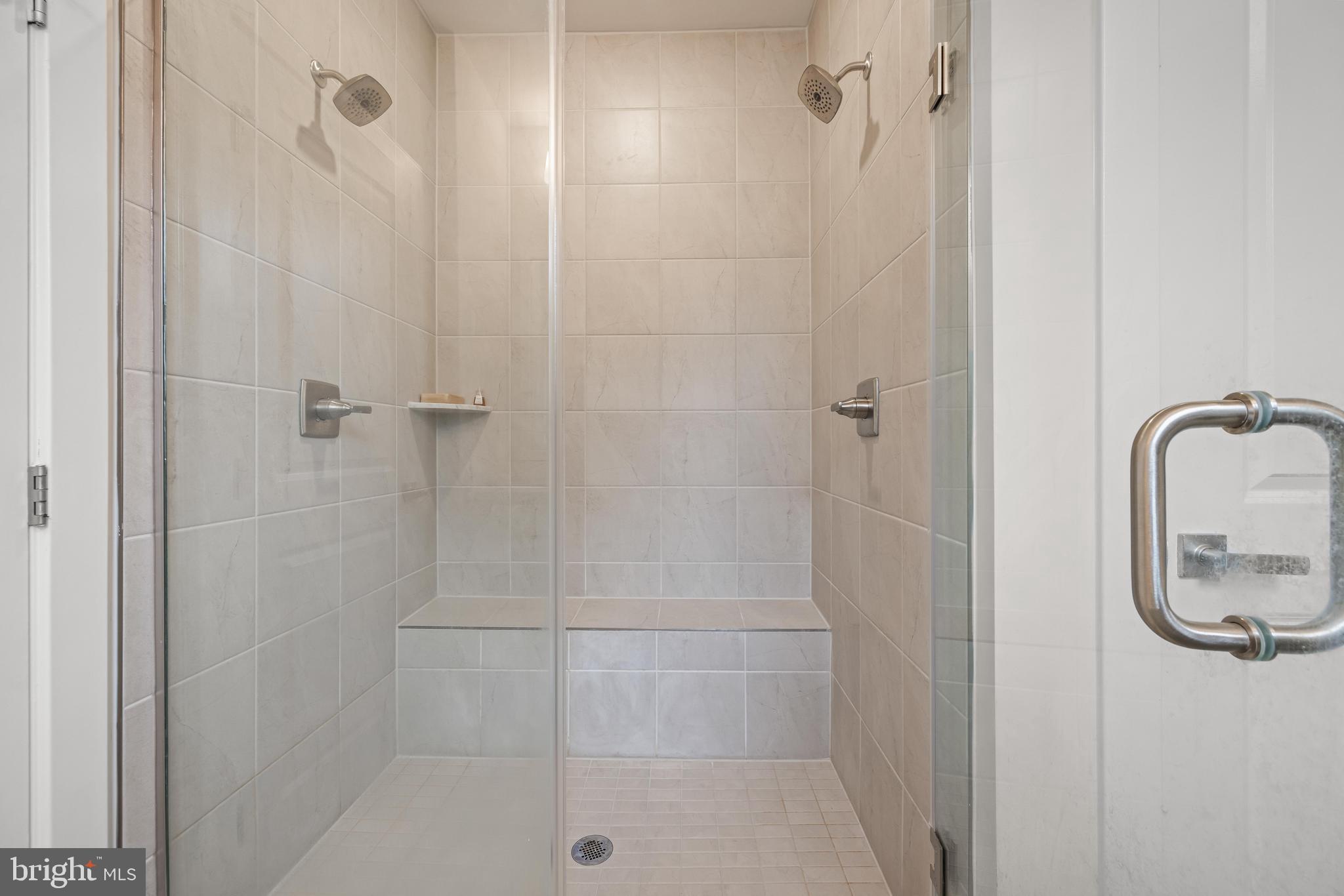 HUNT VALLEY - Residential Lease