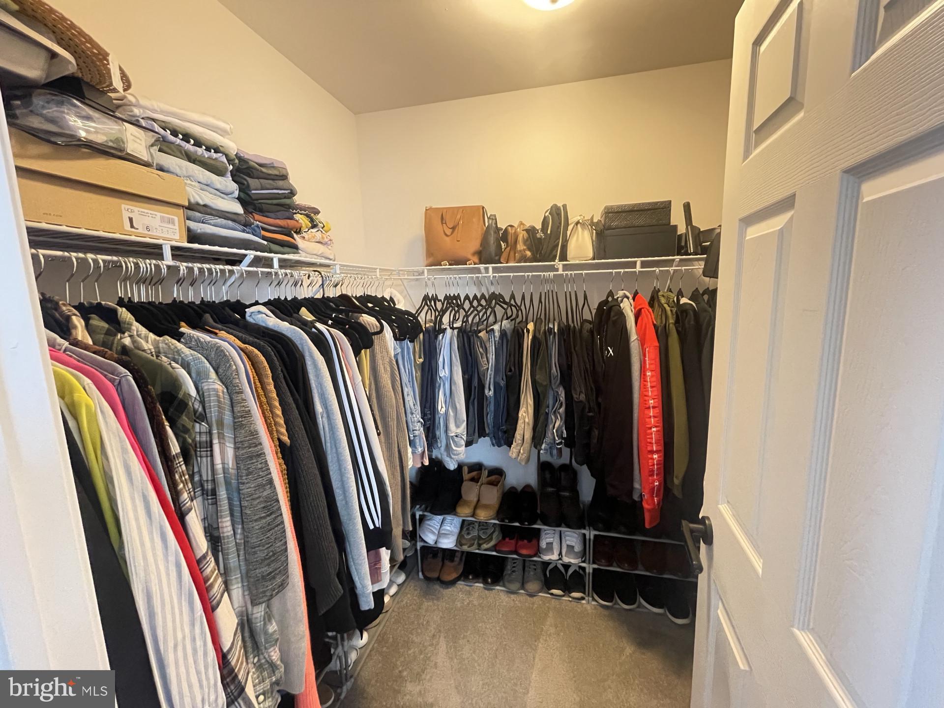 FARM LANE ESTATES - Residential