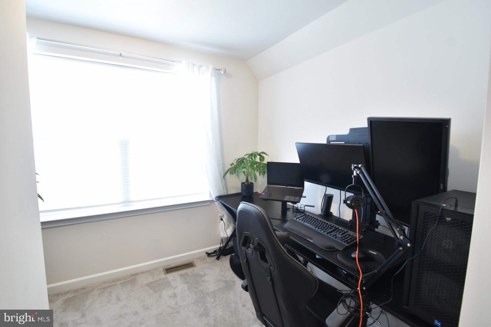 FARM LANE ESTATES - Residential