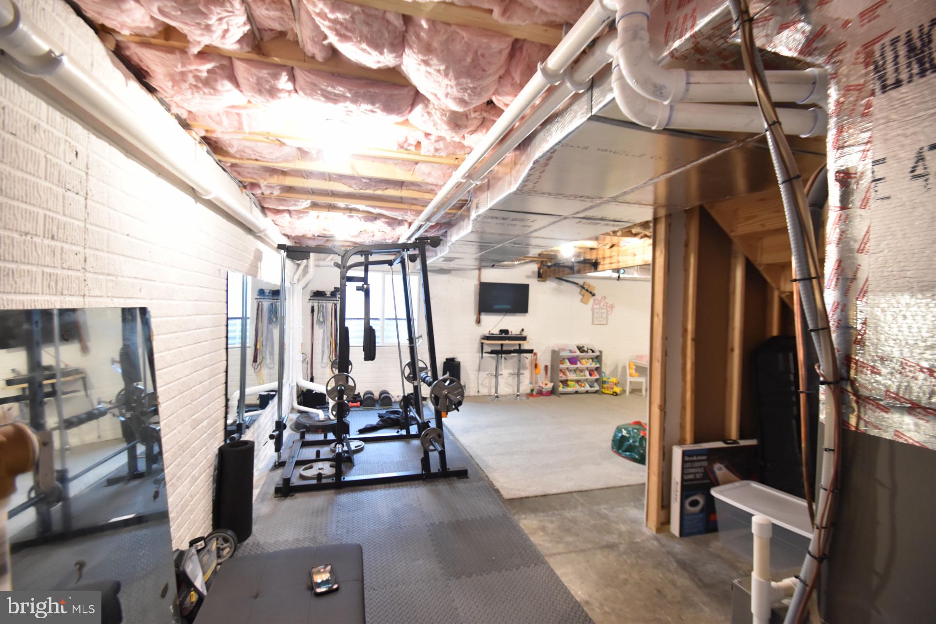 FARM LANE ESTATES - Residential