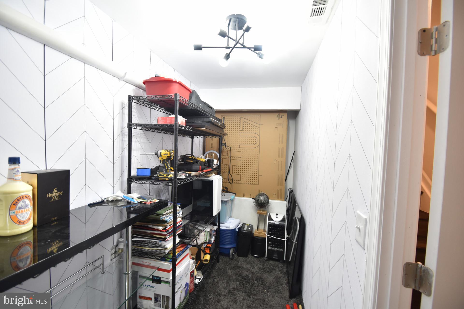 FARM LANE ESTATES - Residential