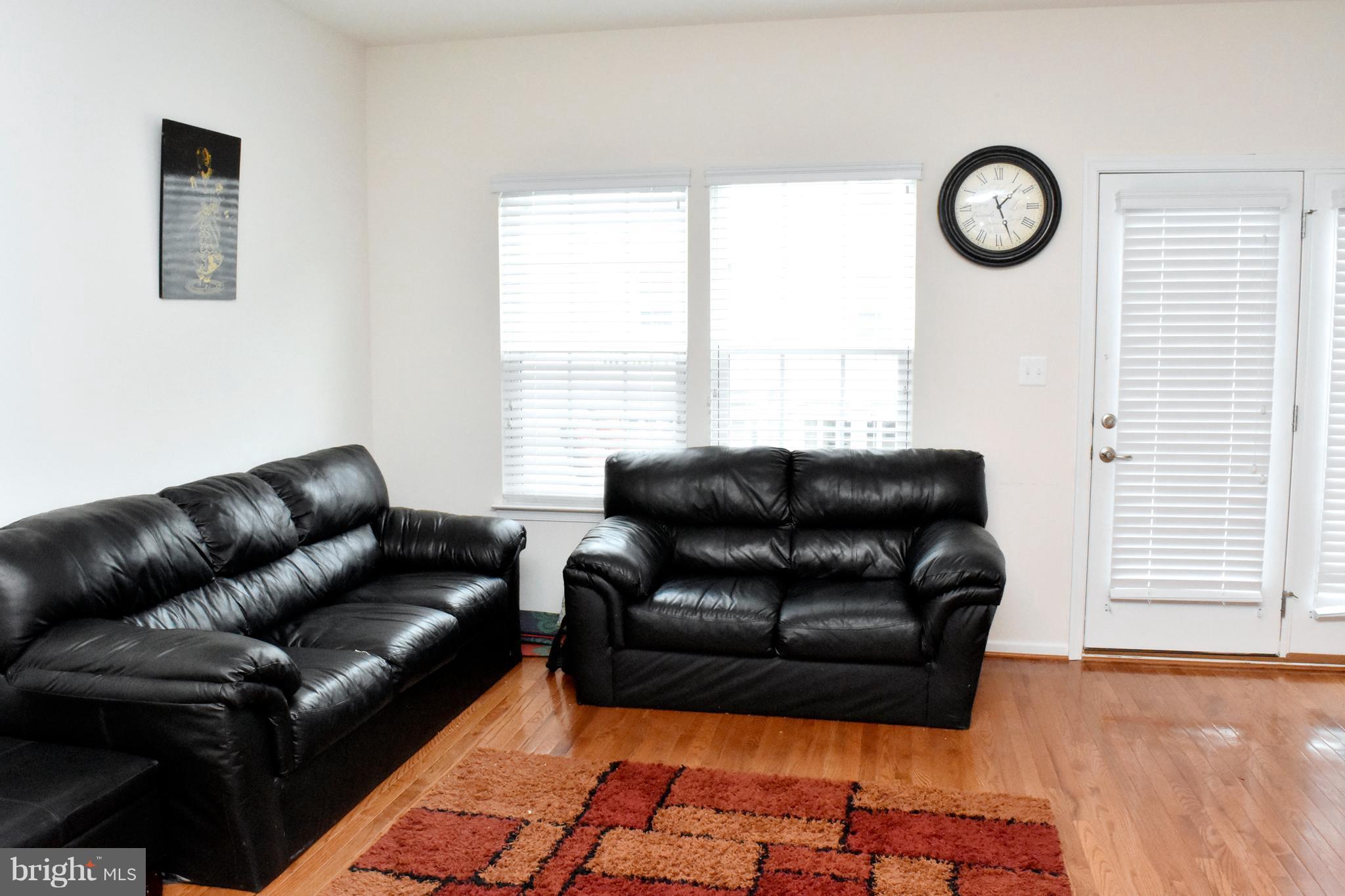 HOWARD SQUARE - Residential Lease